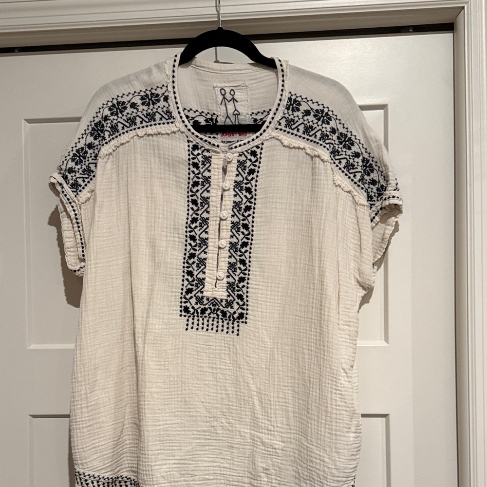 Johnny Was Black and White Embroidered Top - Picture 2 of 5